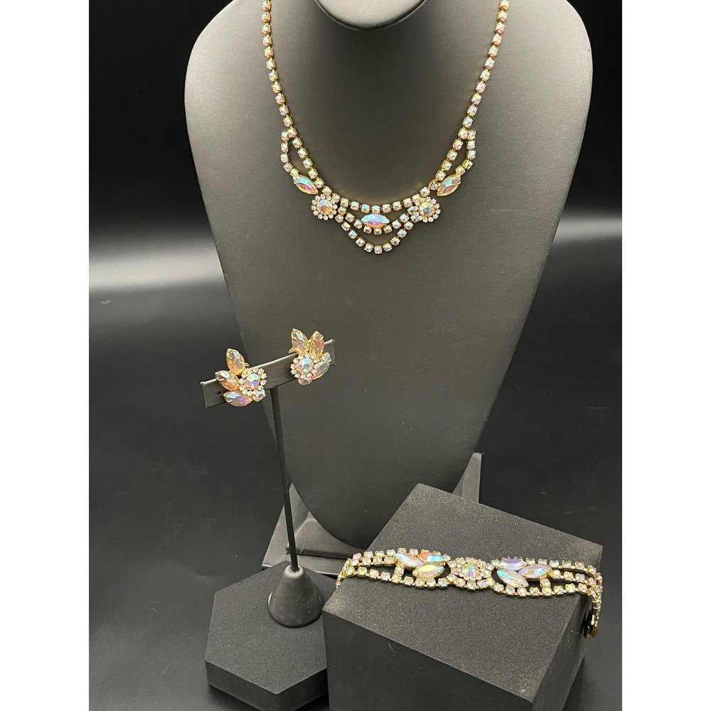 Vintage Aurora Borealis Rhinestone Parure Necklace Bracelet Earrings Jewelry Set